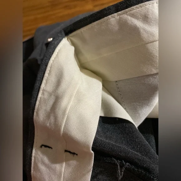 UNTIED Men’s Pleated Dress Pants With Belt Size Waist 34 Length 30 - Picture 7 of 16